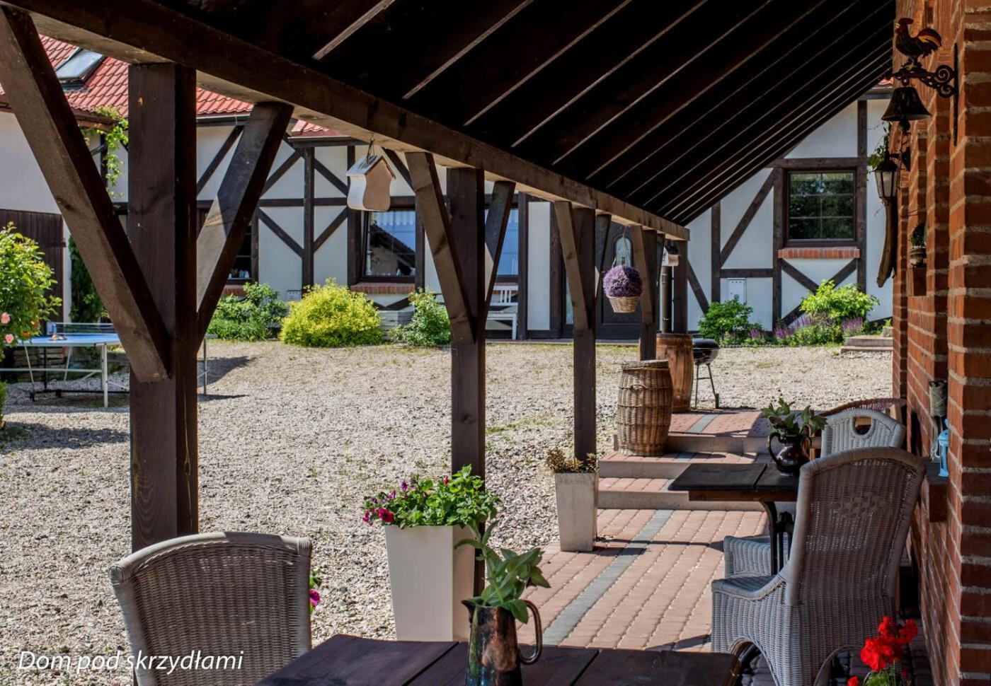Bed and Breakfast Dom Pod Skrzydlami Gawliki Wielkie Exterior foto